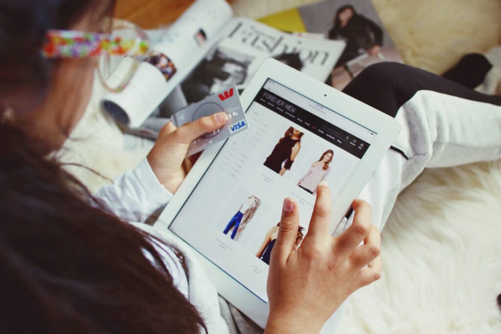 6 Tips and Tricks for Buying Clothes Online Like a Pro